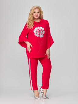 Костюм Svetlana Style למהוכ 1811